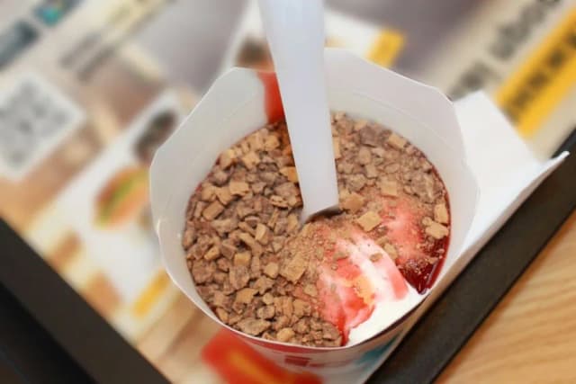 Ile kalorii ma McFlurry Lion? Zaskakujące wartości kaloryczne!
