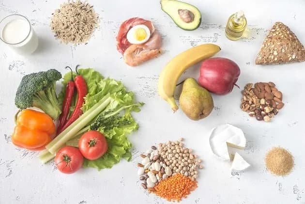 Ile kalorii dziennie, aby schudnąć 1 kg tygodniowo bez głodzenia się?